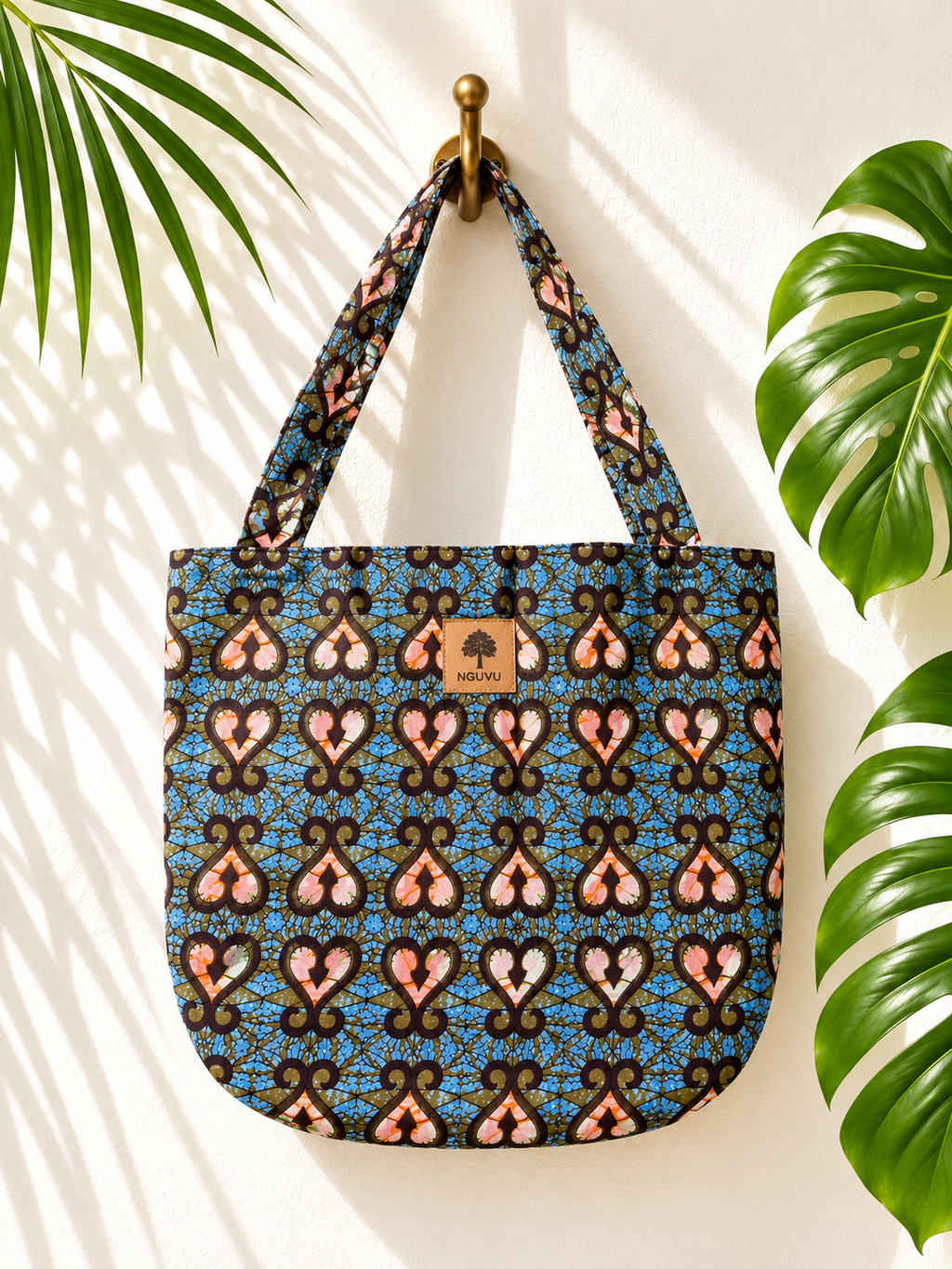 Mistari kitenge beach bag by Nguvu, handmade in Tanzania