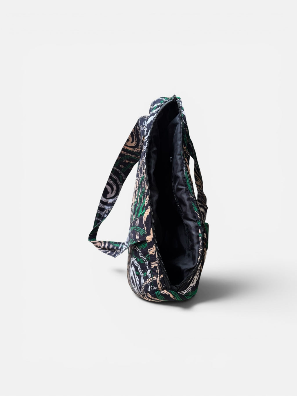 Safari Carry — Kitenge Laptop Bag