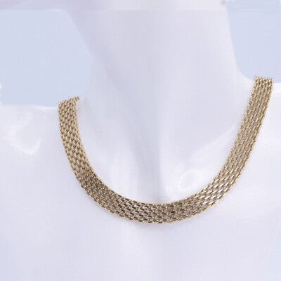 Sasha — Necklace