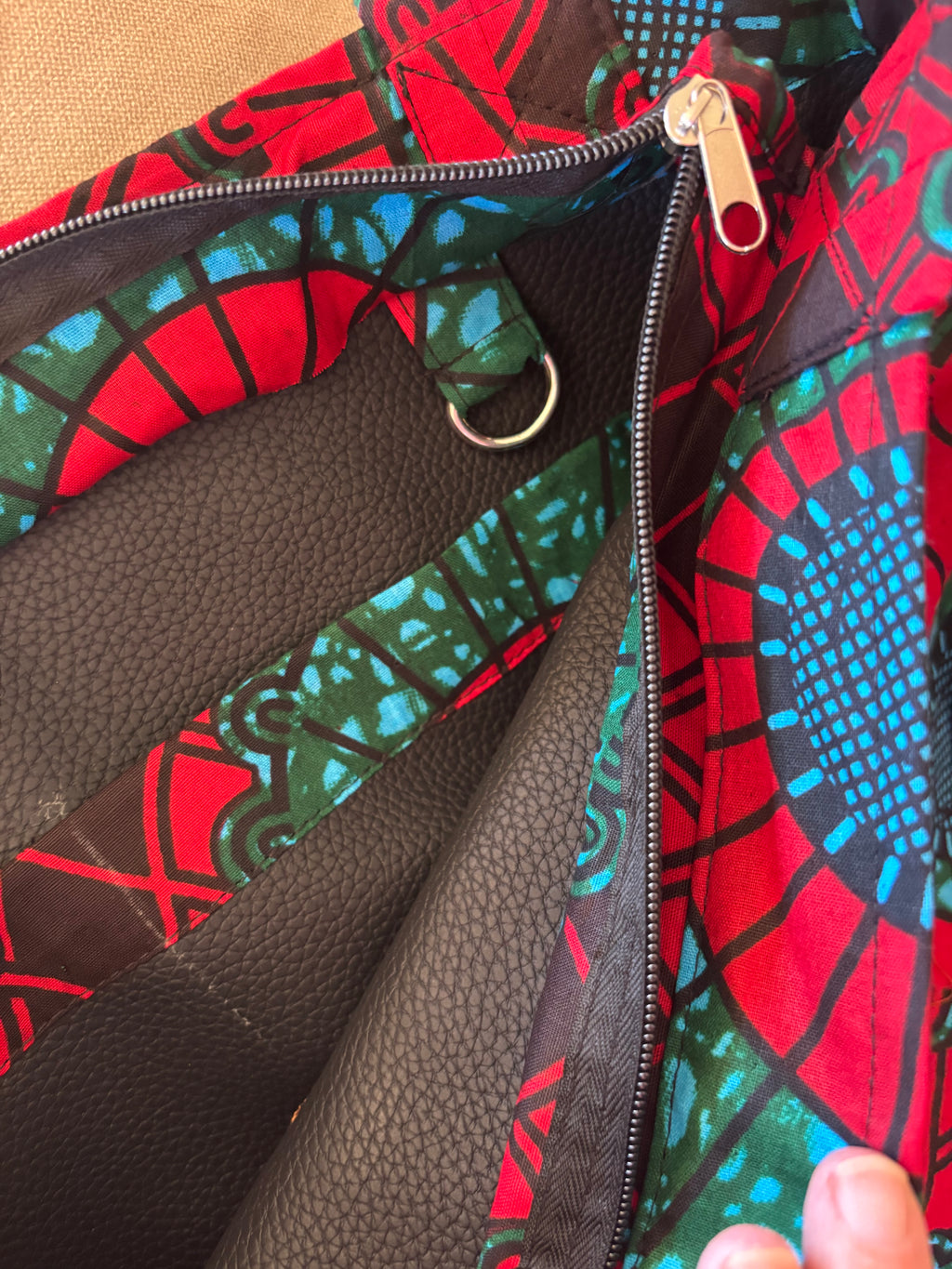 Mwavuli kitenge shopper bag by Nguvu, handmade in Tanzania, detail view