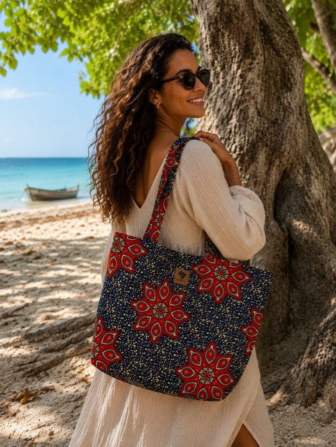 Amara — Beach Bag