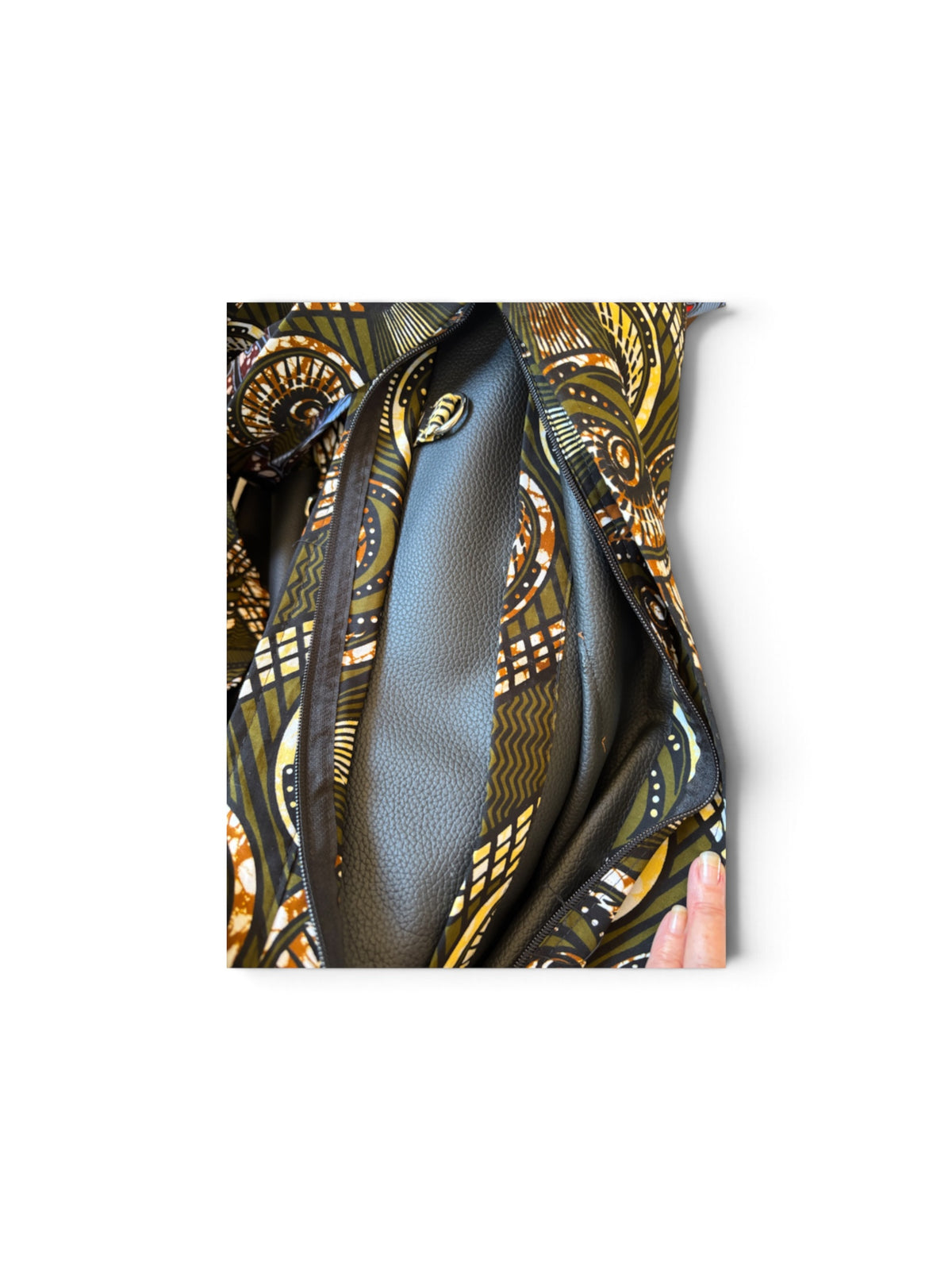 Kivuli kitenge beach bag by Nguvu, handmade in Tanzania, detail view