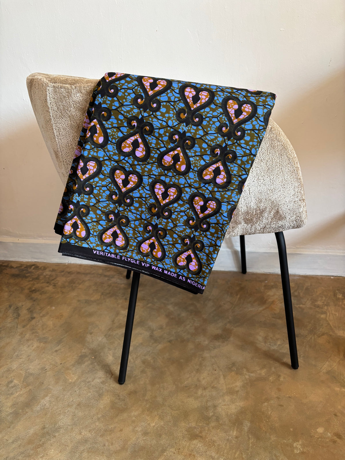 Mistari kitenge beach bag by Nguvu, handmade in Tanzania, detail view