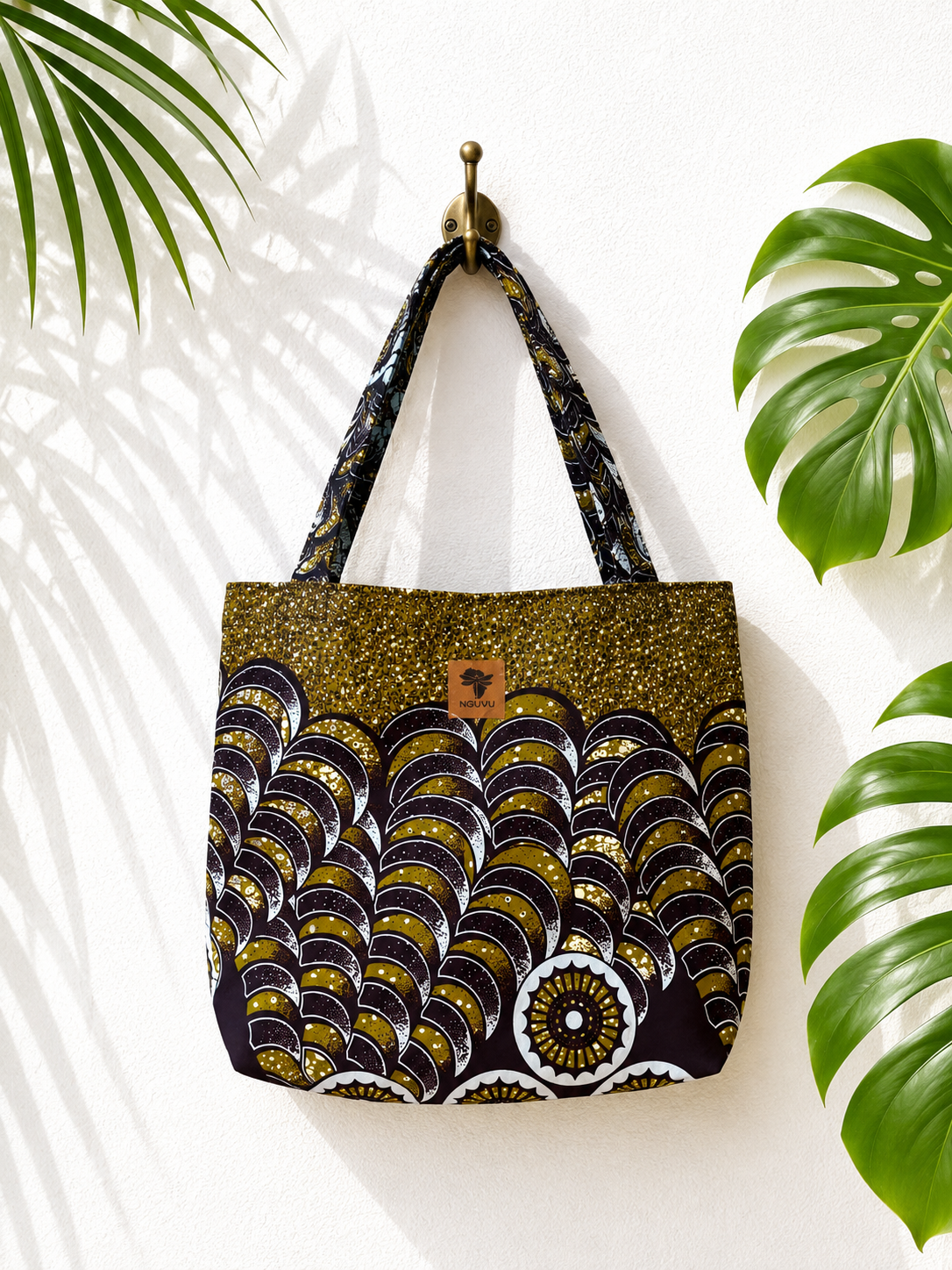 Samaki kitenge beach bag by Nguvu, handmade in Tanzania
