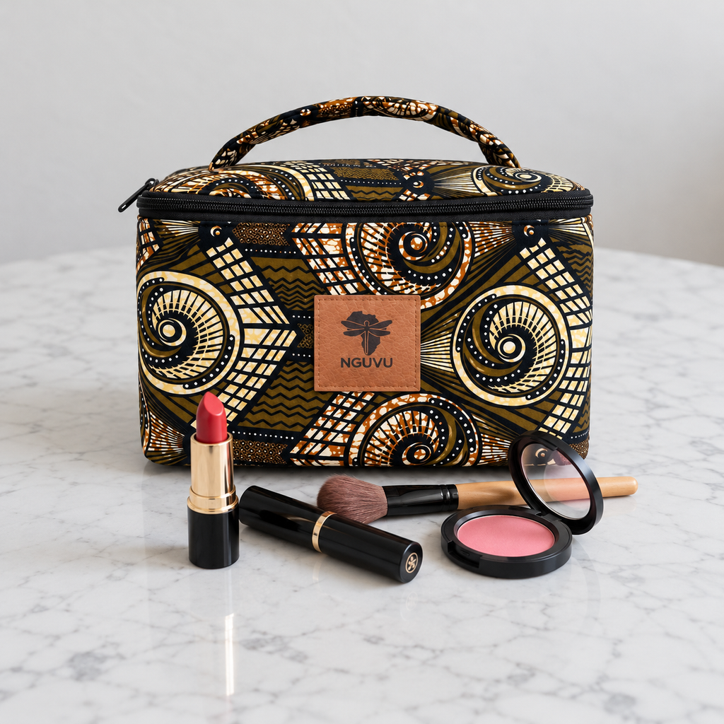 Kivuli — Toiletry Bag