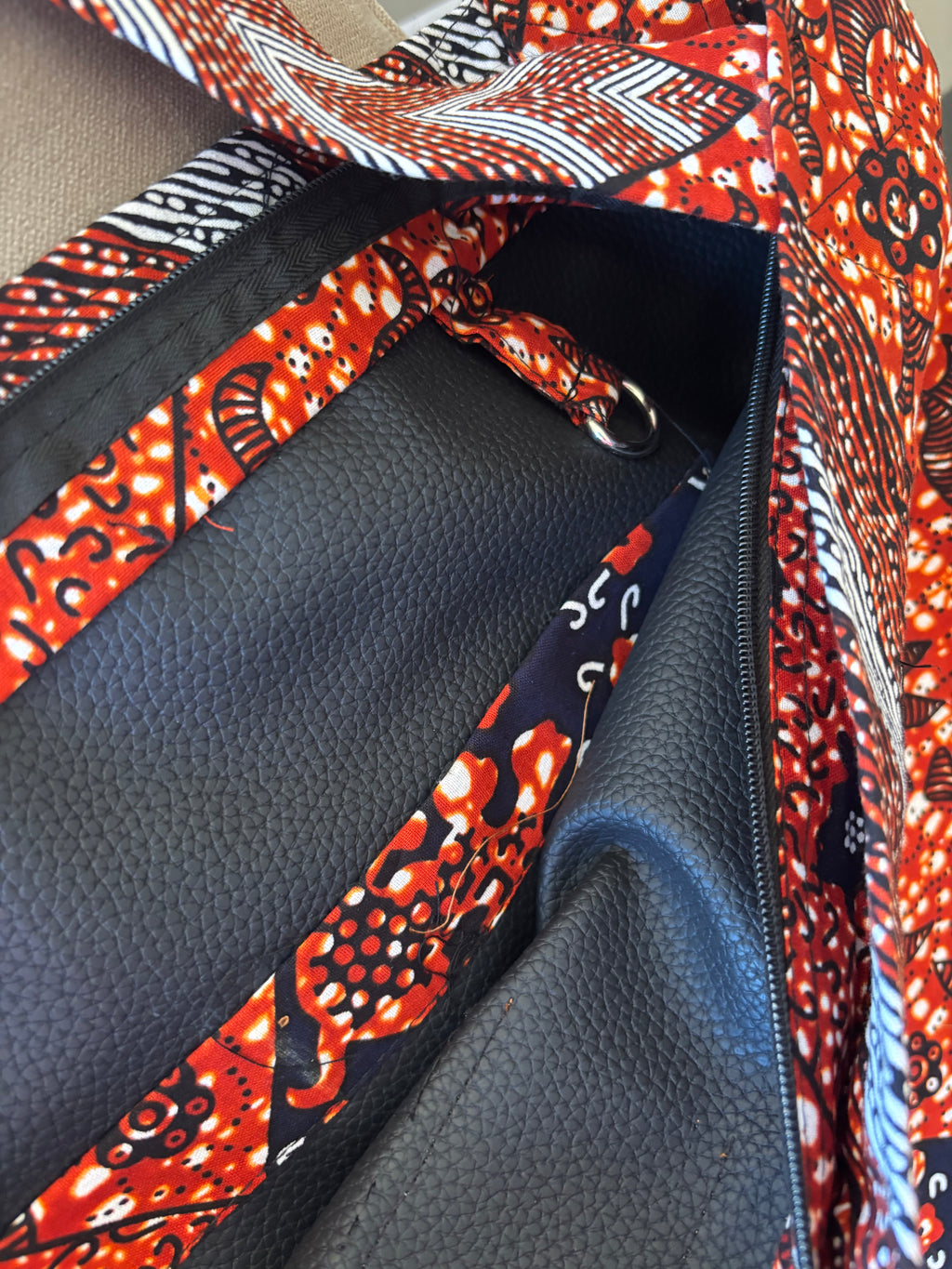Jioni kitenge beach bag by Nguvu, handmade in Tanzania, detail view