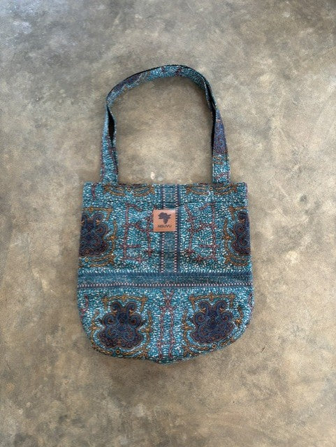 Zuri Shopper